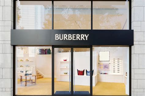 Burberry plc fy25